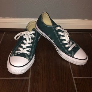 Converse Chuck Taylors